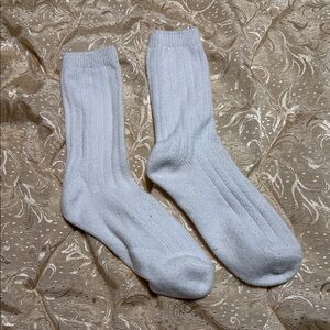 White Women's Ribbed Socks